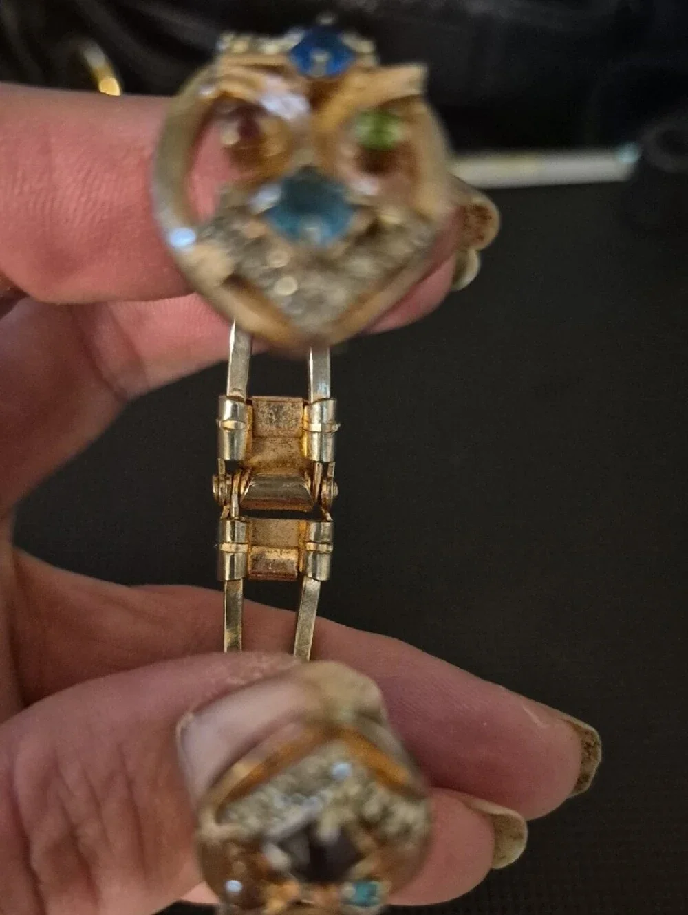 Vintage Gold Tone Grapevine Rhinestone Hinged Cuff Clamper Bracelet